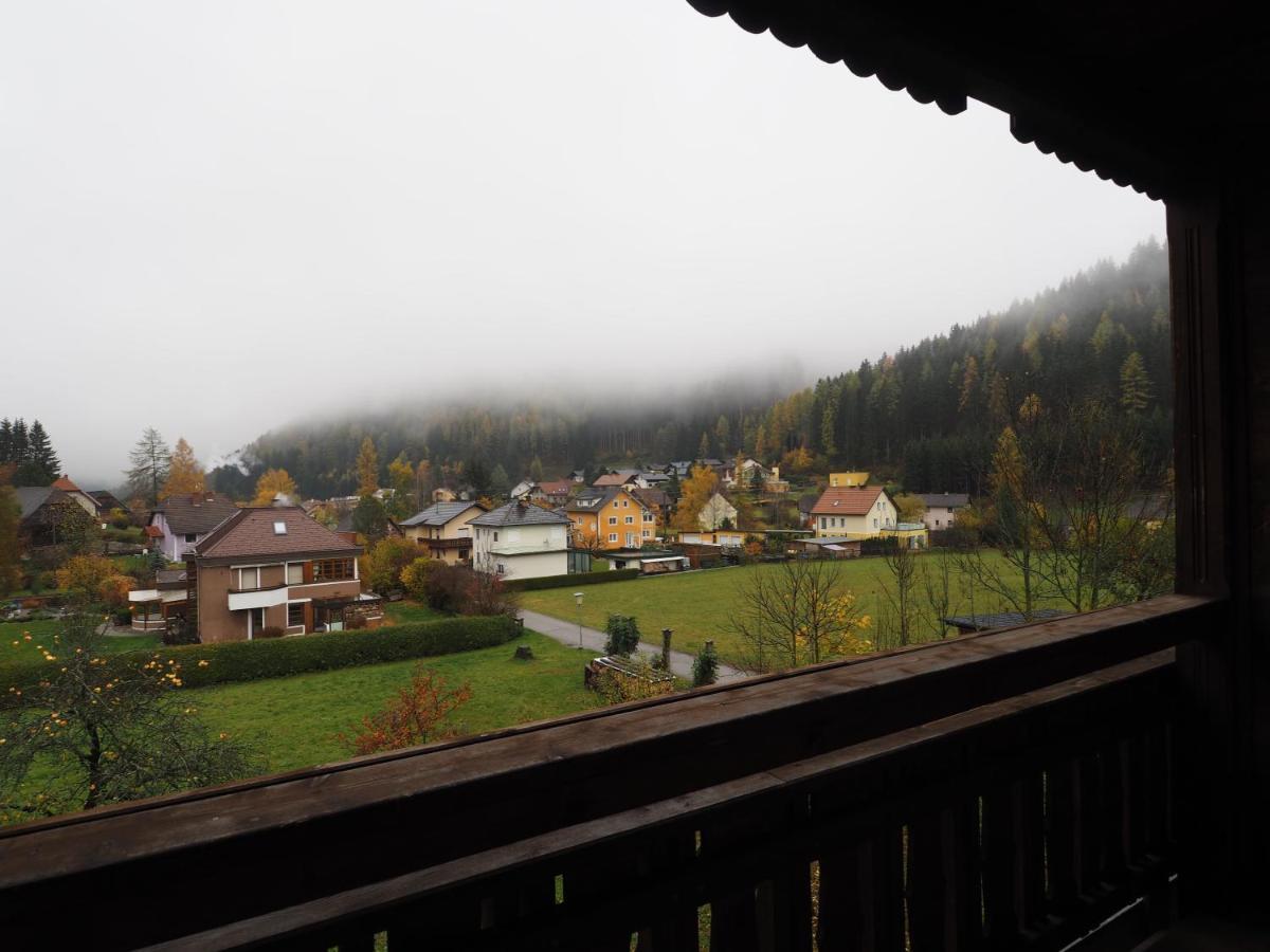Gasthof Zum Gruenen Specht Oberzeiring Extérieur photo