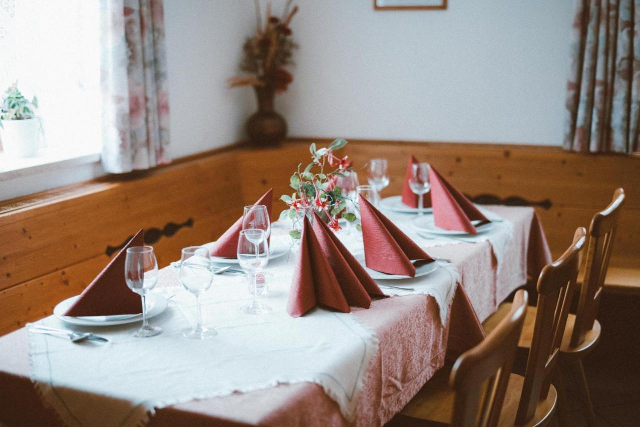Gasthof Zum Gruenen Specht Oberzeiring Extérieur photo
